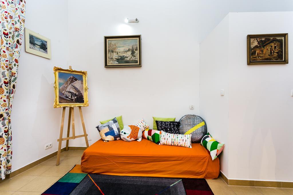 Live Like Locals: Market Square X Jewish District Cracóvia Exterior foto